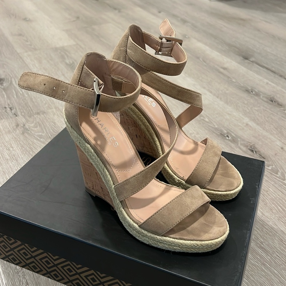 Charles David wedges